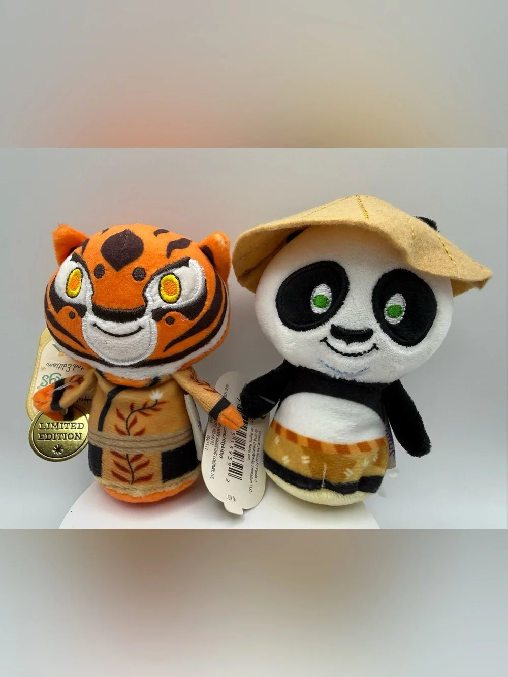 Hallmark Ityy Bittys Po & Tigress King Fu Panda 3